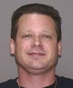 Jeffrey Ryan - Wanted for Multiple Sexual Assaults of a 14 year old female and bail jumping.